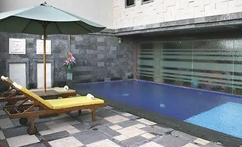普里香鱼酒店 假日公园 坎古